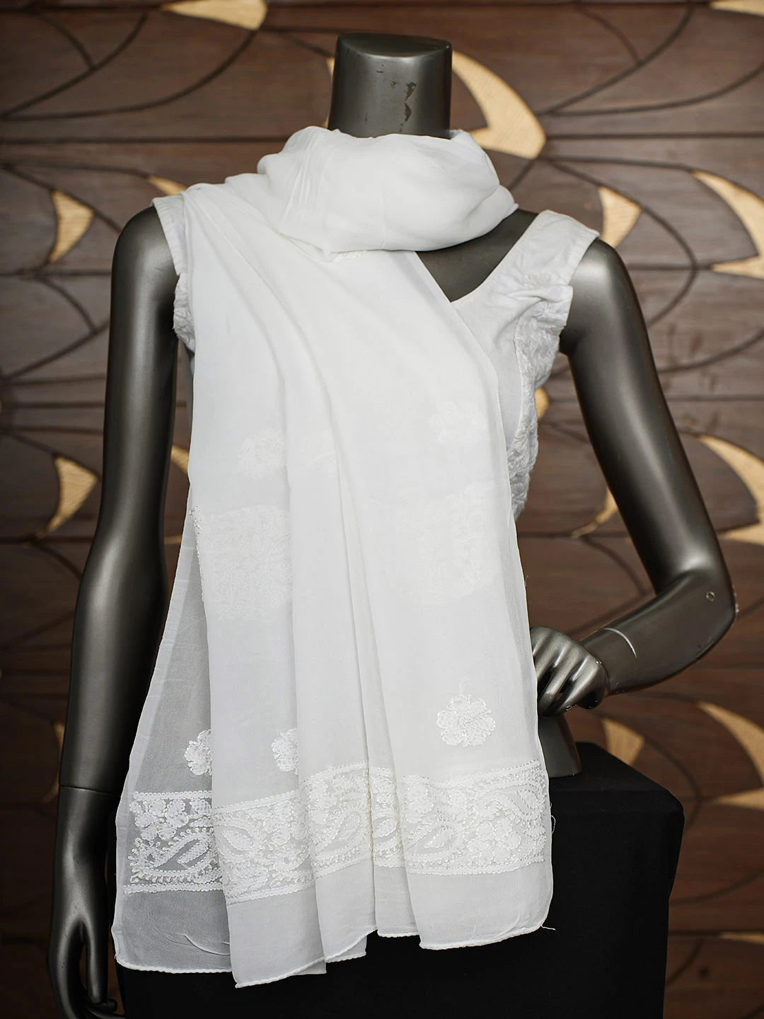 Ada Hand Embroidered White Viscose Georgette Lucknowi Chikankari Dupatta 01A897489