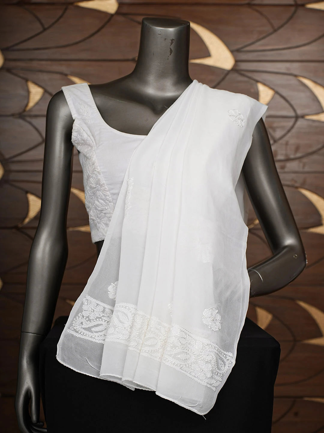 Ada Hand Embroidered White Viscose Georgette Lucknowi Chikankari Dupatta 01A897489