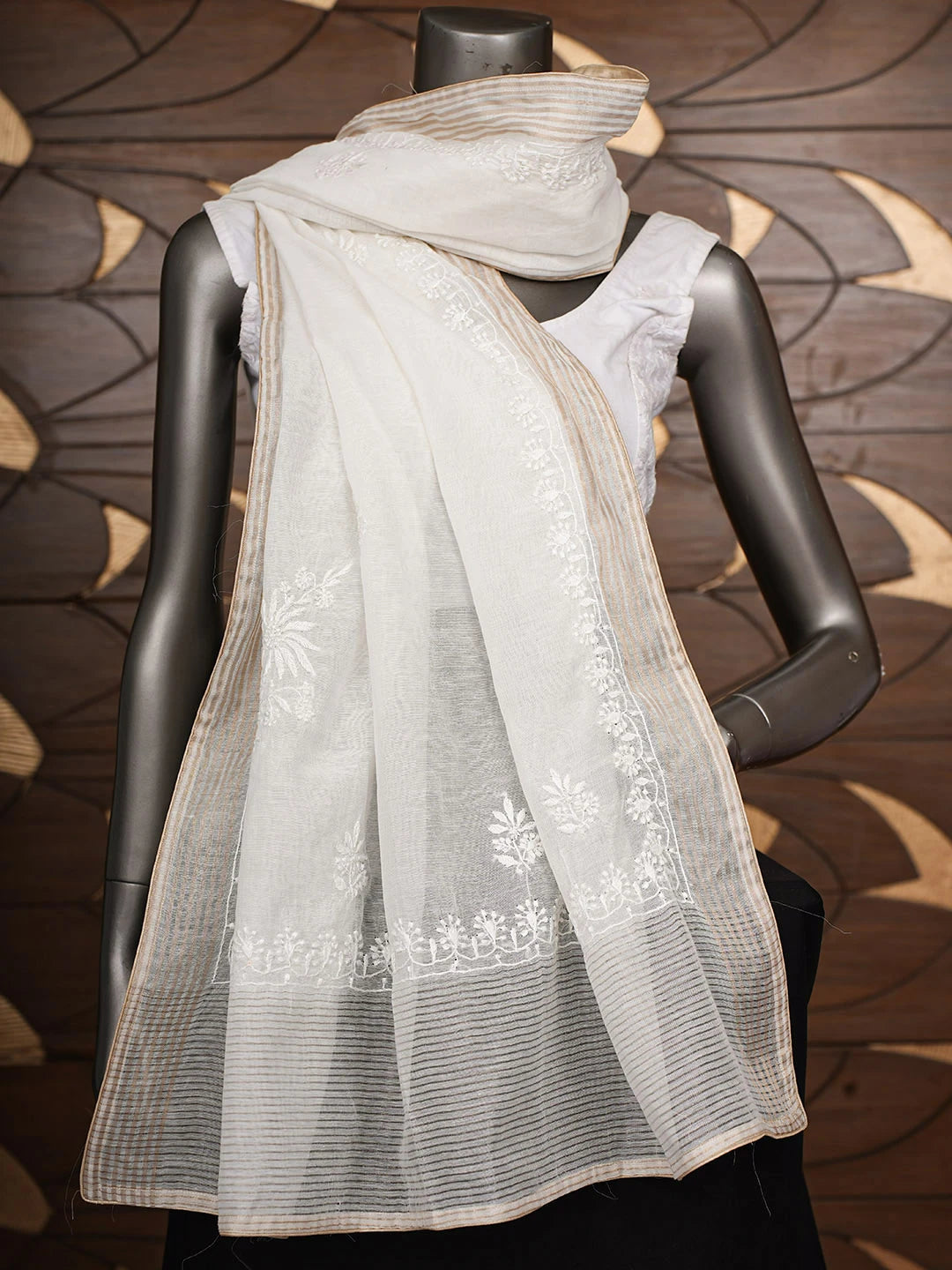 Ada Hand Embroidered White Chanderi Lucknowi Chikankari Dupatta 01A922687