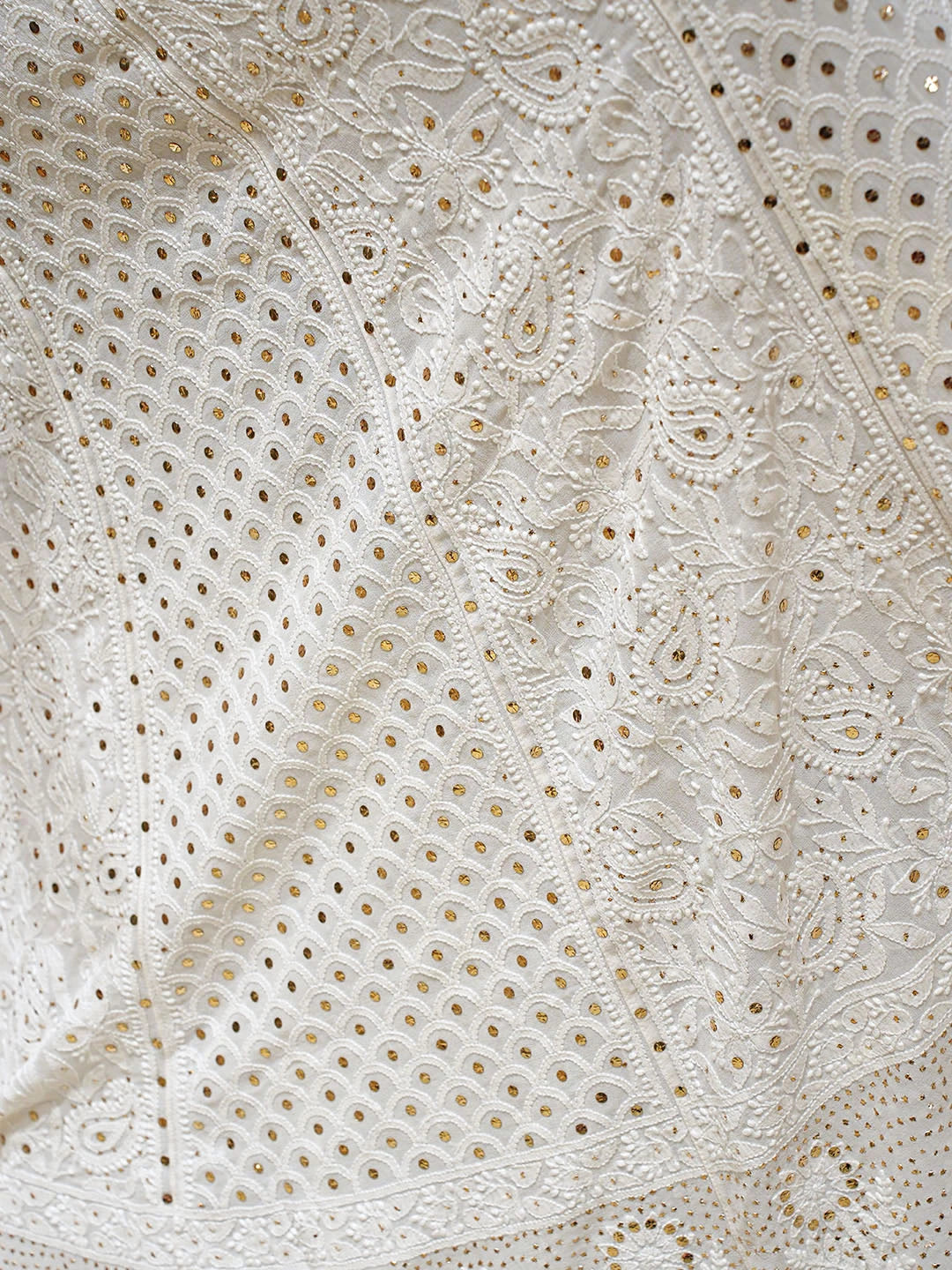 Ada Hand Embroidered White Pure Georgette Lucknowi Chikankari Lehenga Ghera Only (Skirt) With Muqaish/Mukaish Work 01A681179