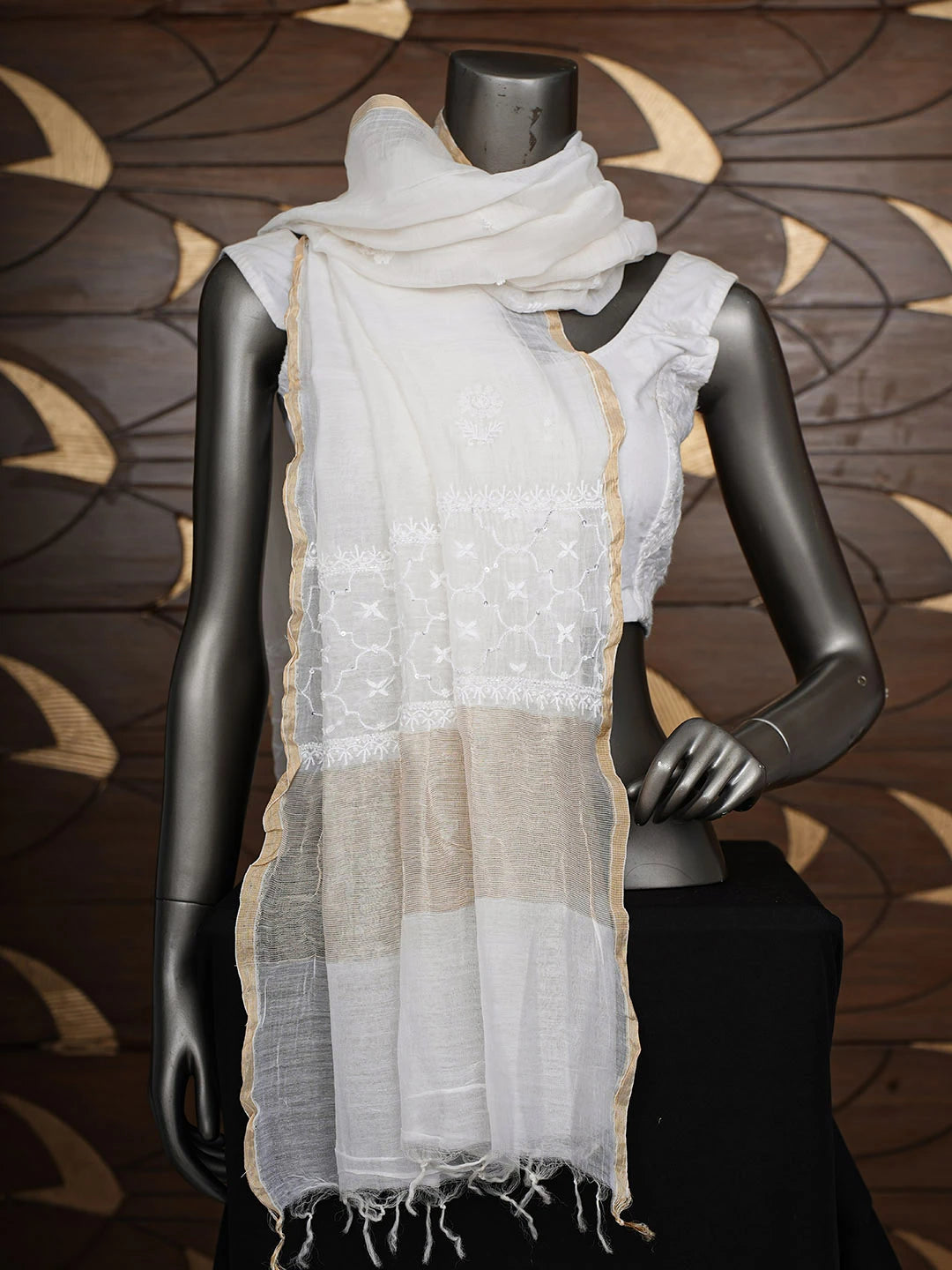 Ada Hand Embroidered White Chanderi Lucknowi Chikankari Dupatta With Cutdana Work 01A923304
