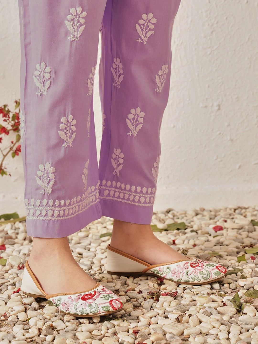 Ada Hand Embroidered Lavender Cotton Lucknowi Chikankari Kurta Set A811375