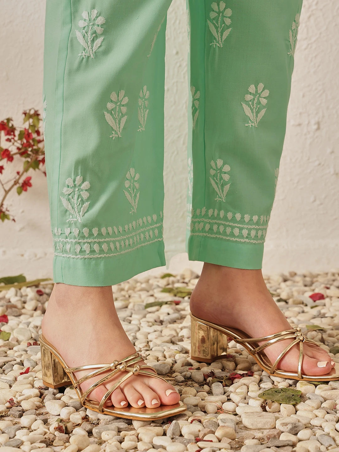 Ada Hand Embroidered Sea Green Cotton Lucknowi Chikankari Kurta Set A811368