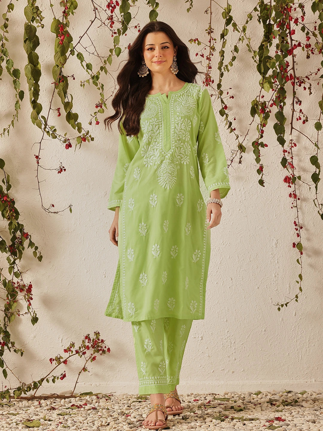 Ada Hand Embroidered Green Cotton Lucknowi Chikankari Kurta Set A811373
