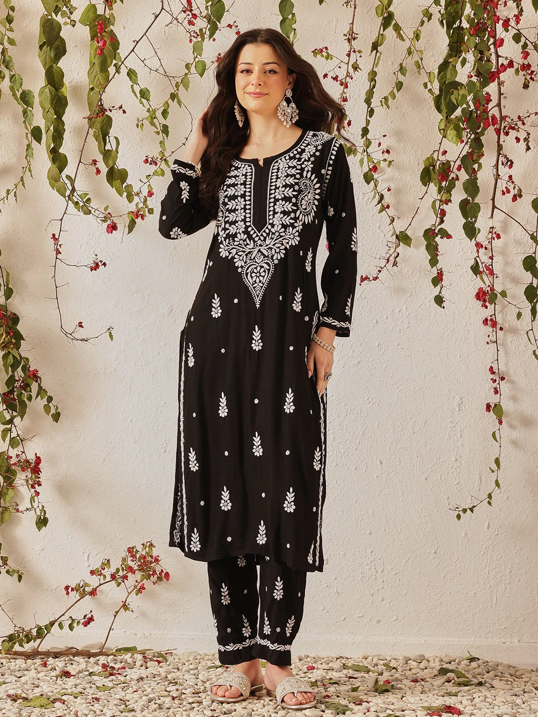 Ada Hand Embroidered Black Rayon Lucknowi Chikankari Co-Ord Set A811376