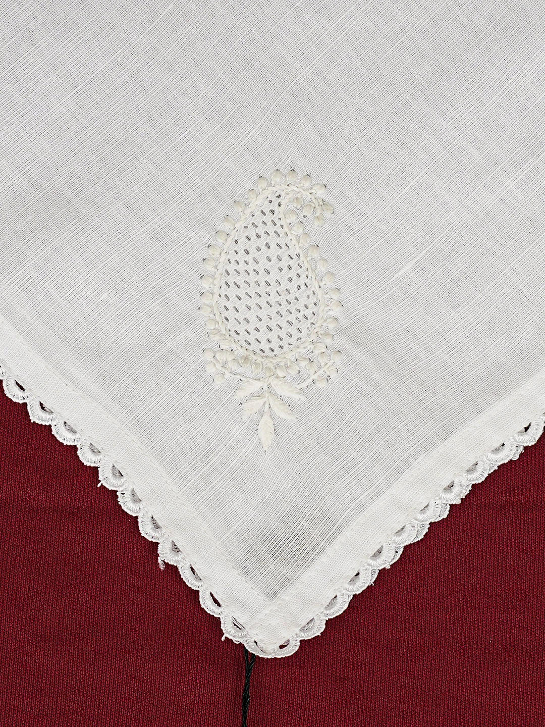Ada Hand Embroidered White Cotton Lucknowi Chikankari Napkin 01A363383
