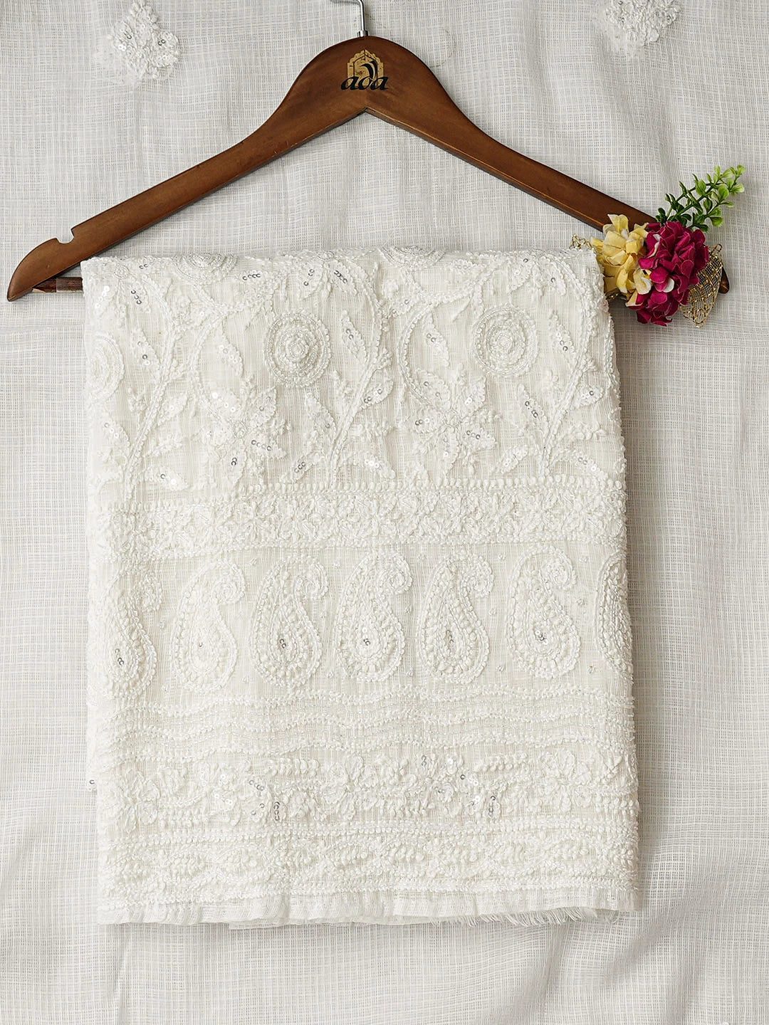 Ada Hand Embroidere White Kota Lucknowi Chikankari Unstitched Kurta Dupatta Set With Cutdana Work 01A583977