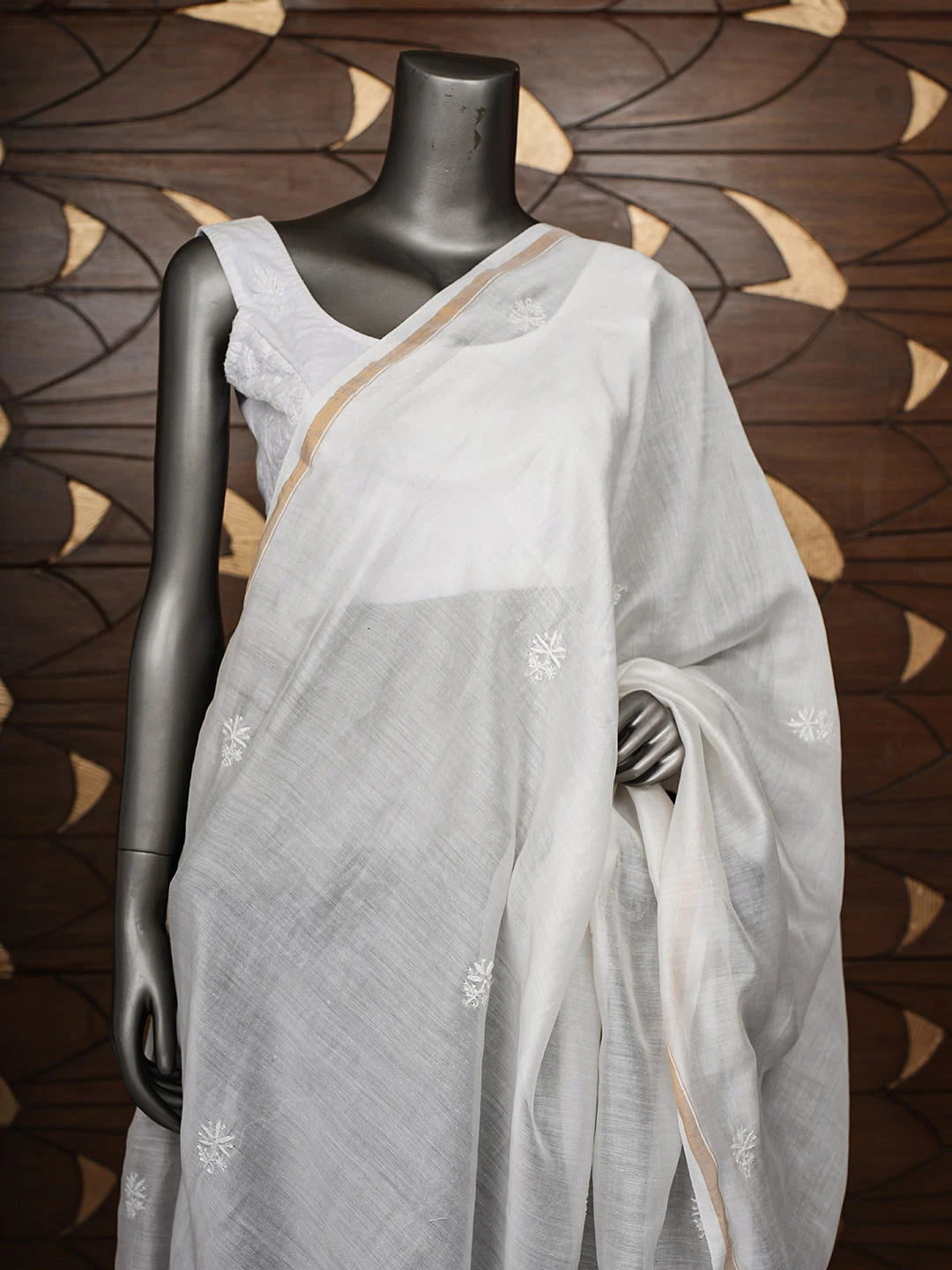 Ada Hand Embroidered White Chanderi Lucknowi Chikankari  Dupatta 01A918333