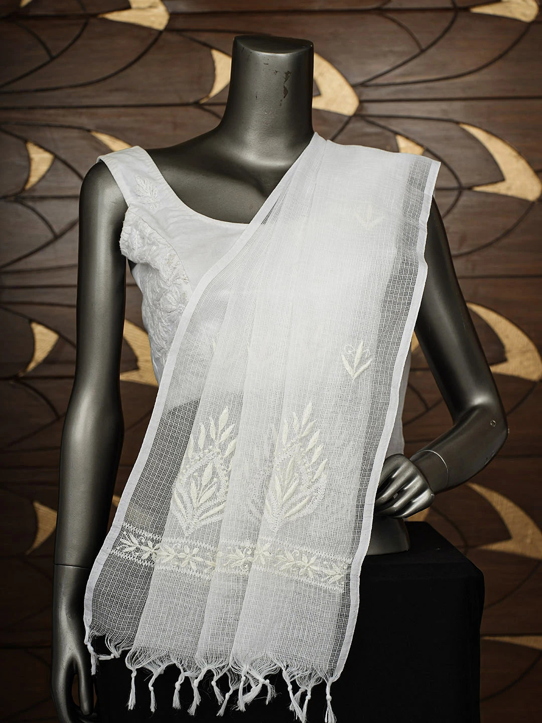 Ada Hand Embroidered White Kota Lucknowi Chikankari  Dupatta 01A796173