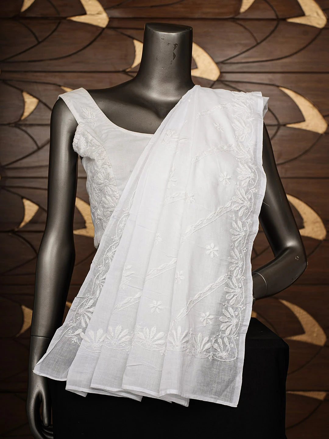 Ada Hand Embroidered White Cotton Lucknowi Chikankari Dupatta 01A952991