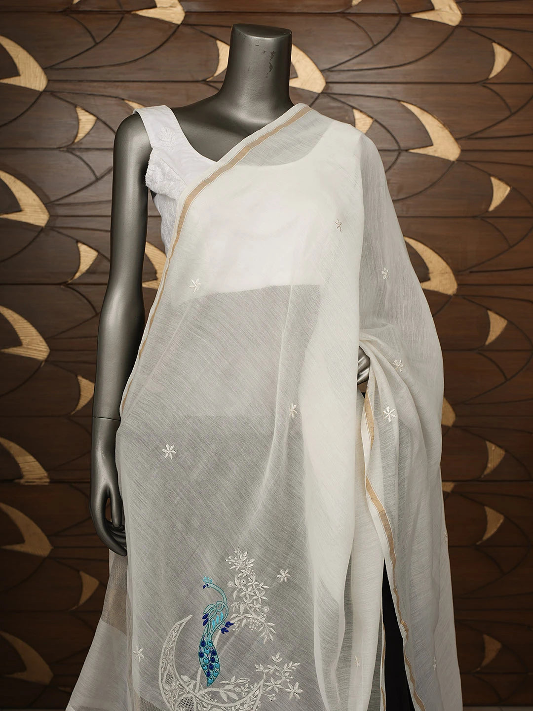 Ada Hand Embroidered White Chanderi Lucknowi Chikankari Dupatta 01A943582