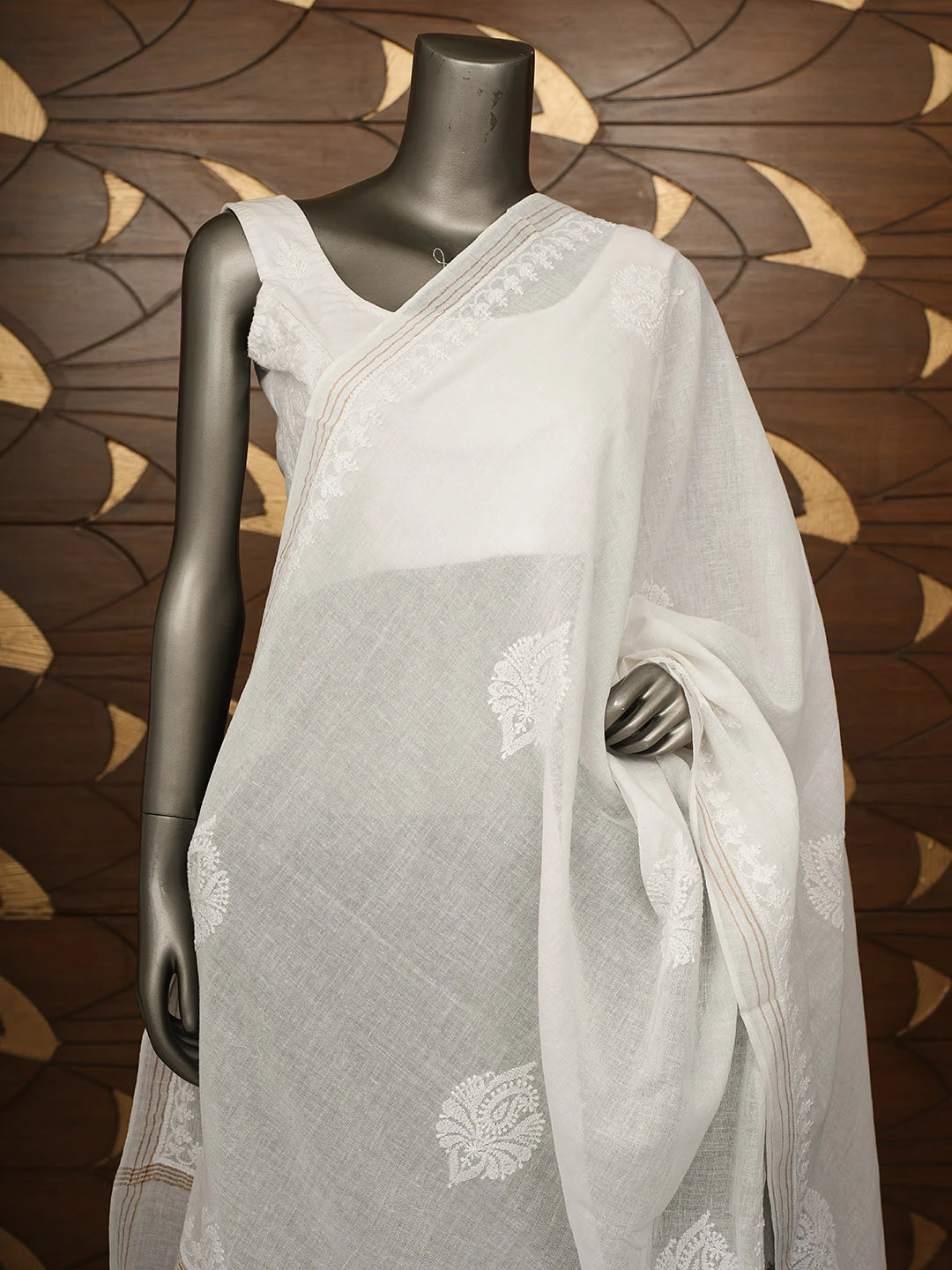 Ada Hand Embroidered White Cotton Lucknowi Chikankari Dupatta 01A950884