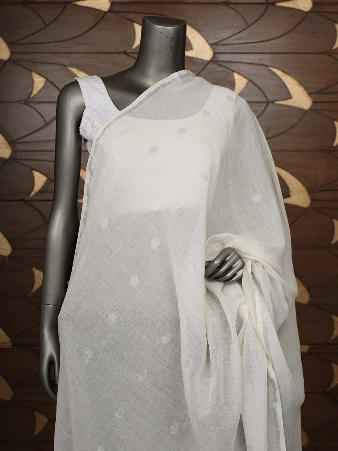 Ada Hand Embroidered Off White Linen Lucknowi Chikankari Dupatta 01A947222