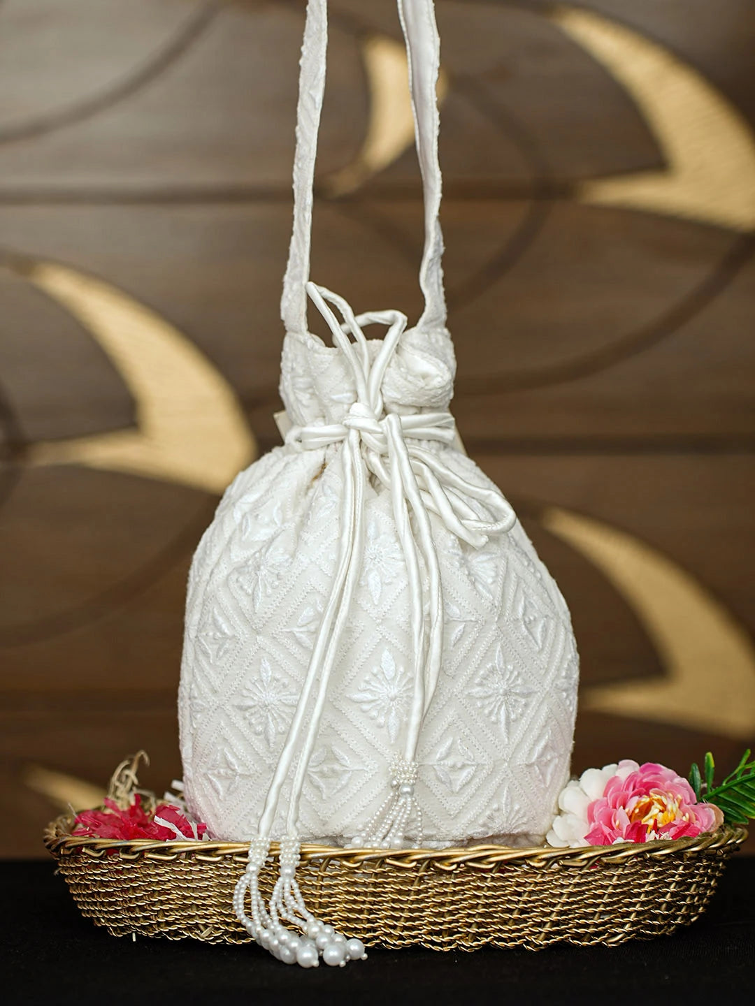 Ada Hand Embroidered White Pure Georgette Lucknowi Chikankari Potli Bag 01A963474