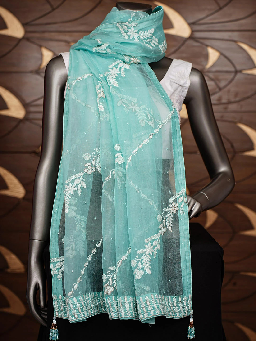 Ada Hand Embroidered Sea Green Organza Lucknowi Chikankari Dupatta With Zari Taar Work 01A719218