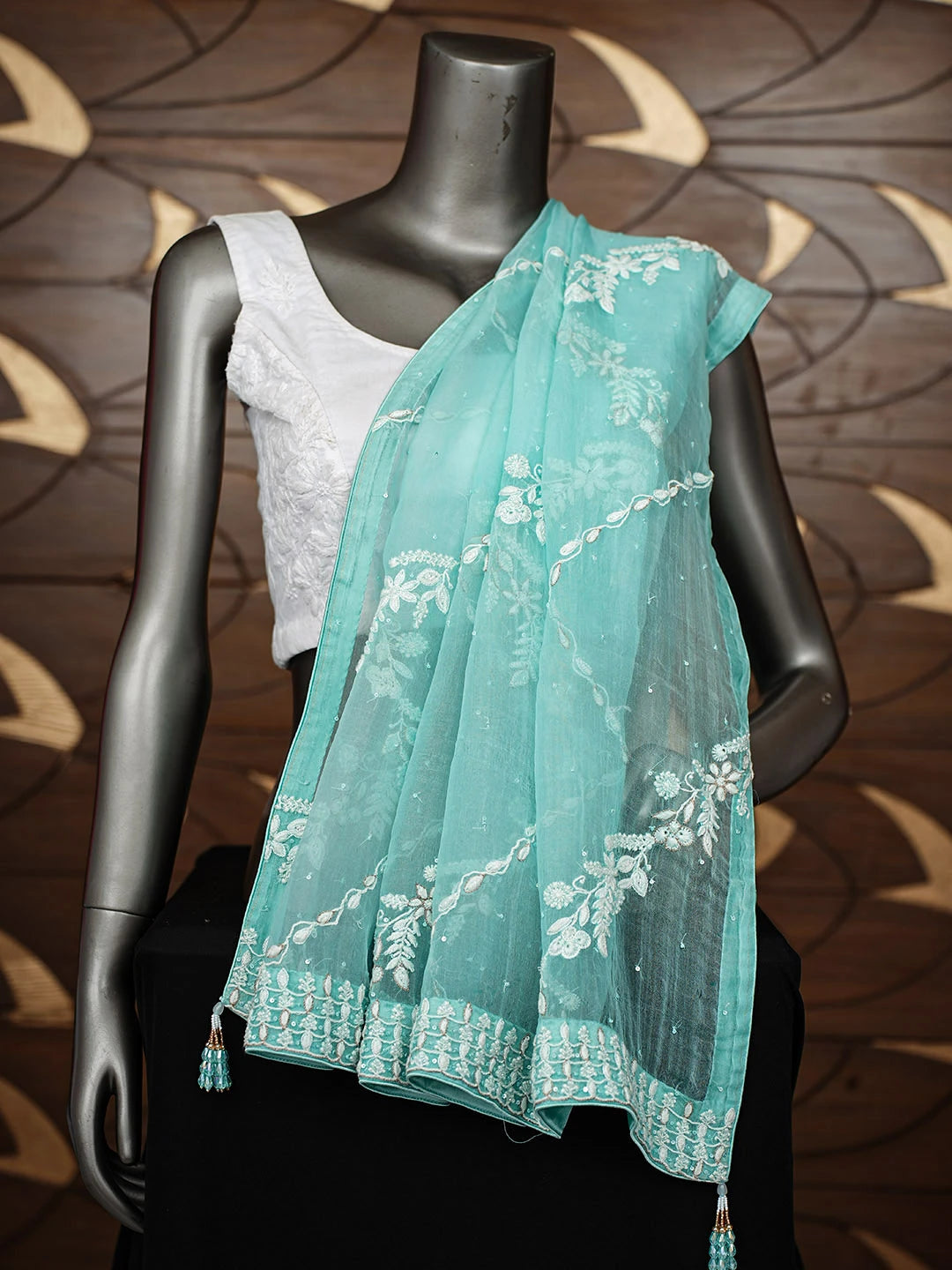 Ada Hand Embroidered Sea Green Organza Lucknowi Chikankari Dupatta With Zari Taar Work 01A719218