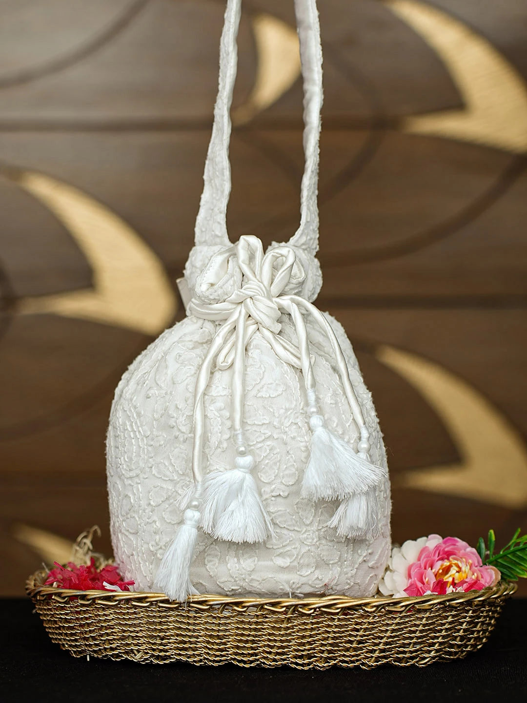 Ada Hand Embroidered White Viscose Georgette Lucknowi Chikankari Potli Bag 01A916364