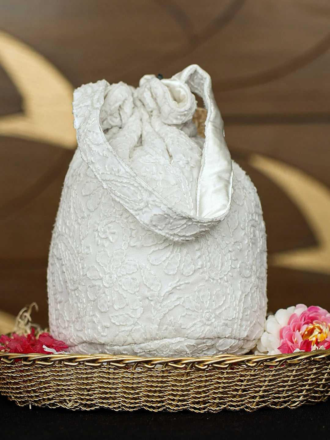 Ada Hand Embroidered White Viscose Georgette Lucknowi Chikankari Potli Bag 01A916364