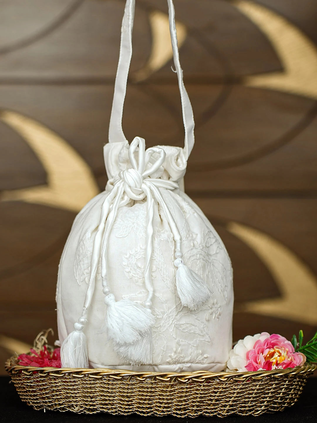 Ada Hand Embroidered White Cotton Lucknowi Chikankari Potli Bag 01A916367