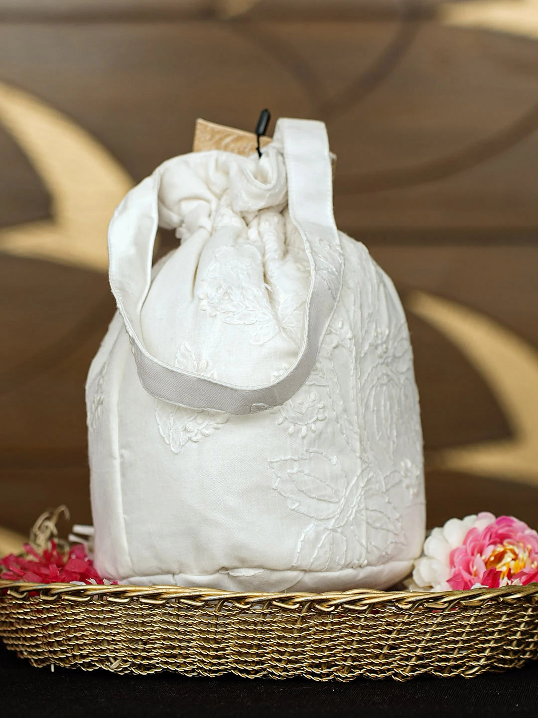 Ada Hand Embroidered White Cotton Lucknowi Chikankari Potli Bag 01A916367