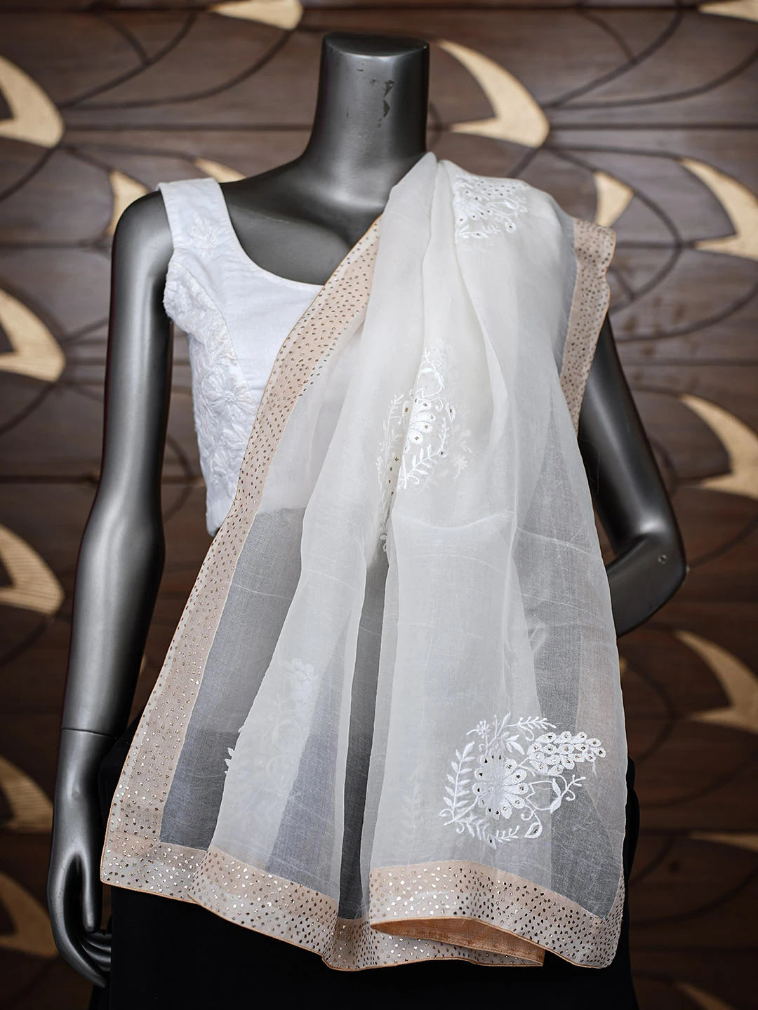 Ada Hand Embroidered White Organza Lucknowi Chikankari Dupatta With Muqaish/Mukaish Work 01A897147