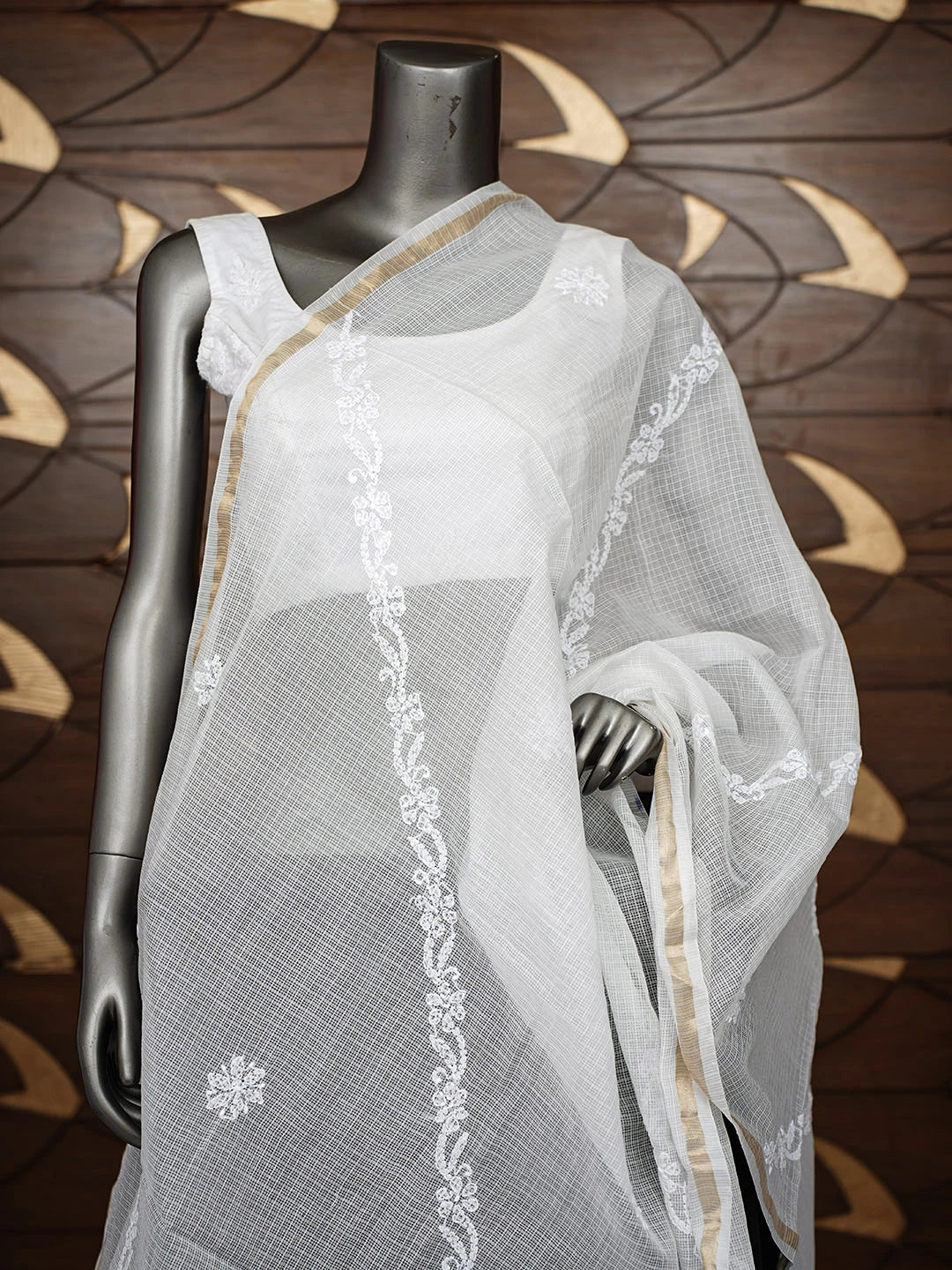 Ada Hand Embroidered White kota chanderi Lucknowi Chikankari Dupatta 01A960501
