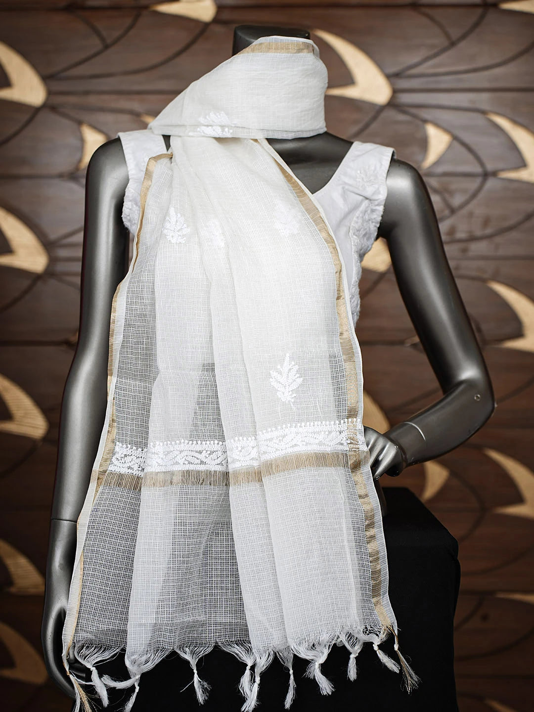 Ada Hand Embroidered White kota Chanderi Lucknowi Chikankari Dupatta 01A965686
