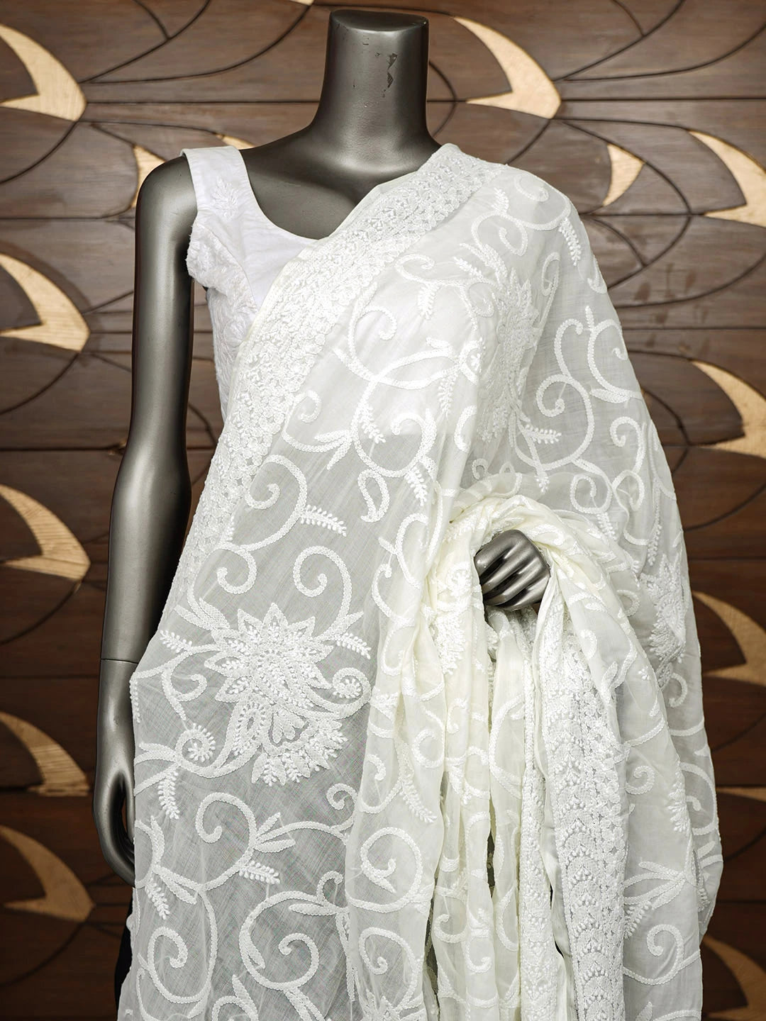 Ada Hand Embroidered Cream Cotton Lucknowi Chikankari Dupatta 01A954302