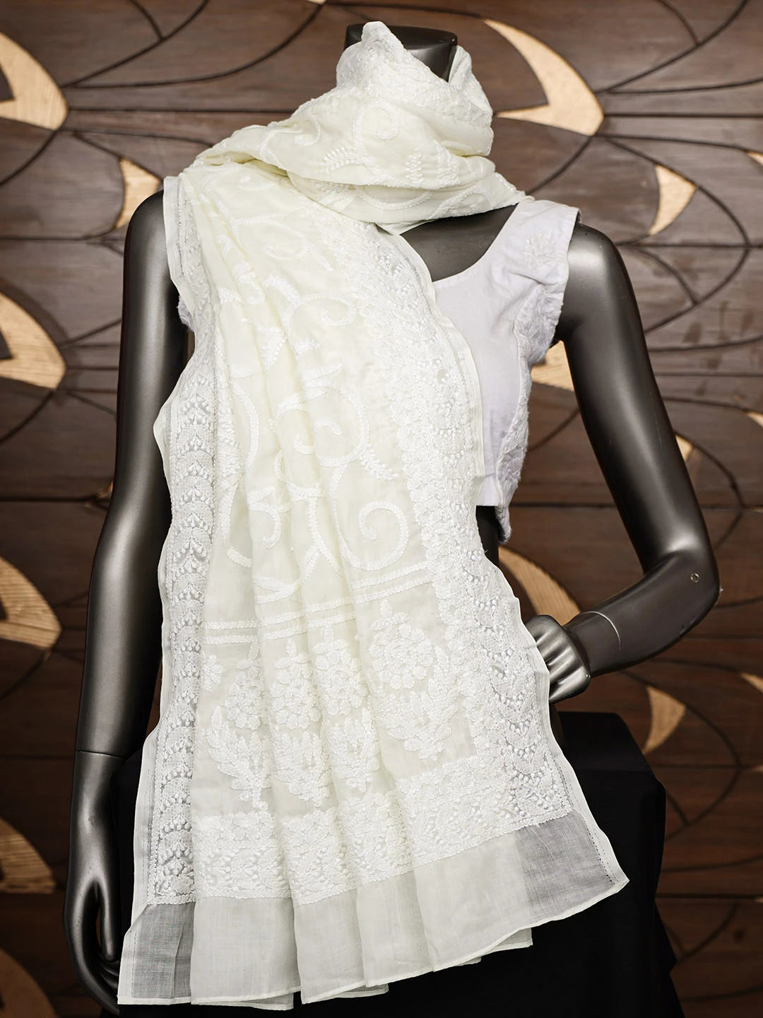 Ada Hand Embroidered Cream Cotton Lucknowi Chikankari Dupatta 01A954302