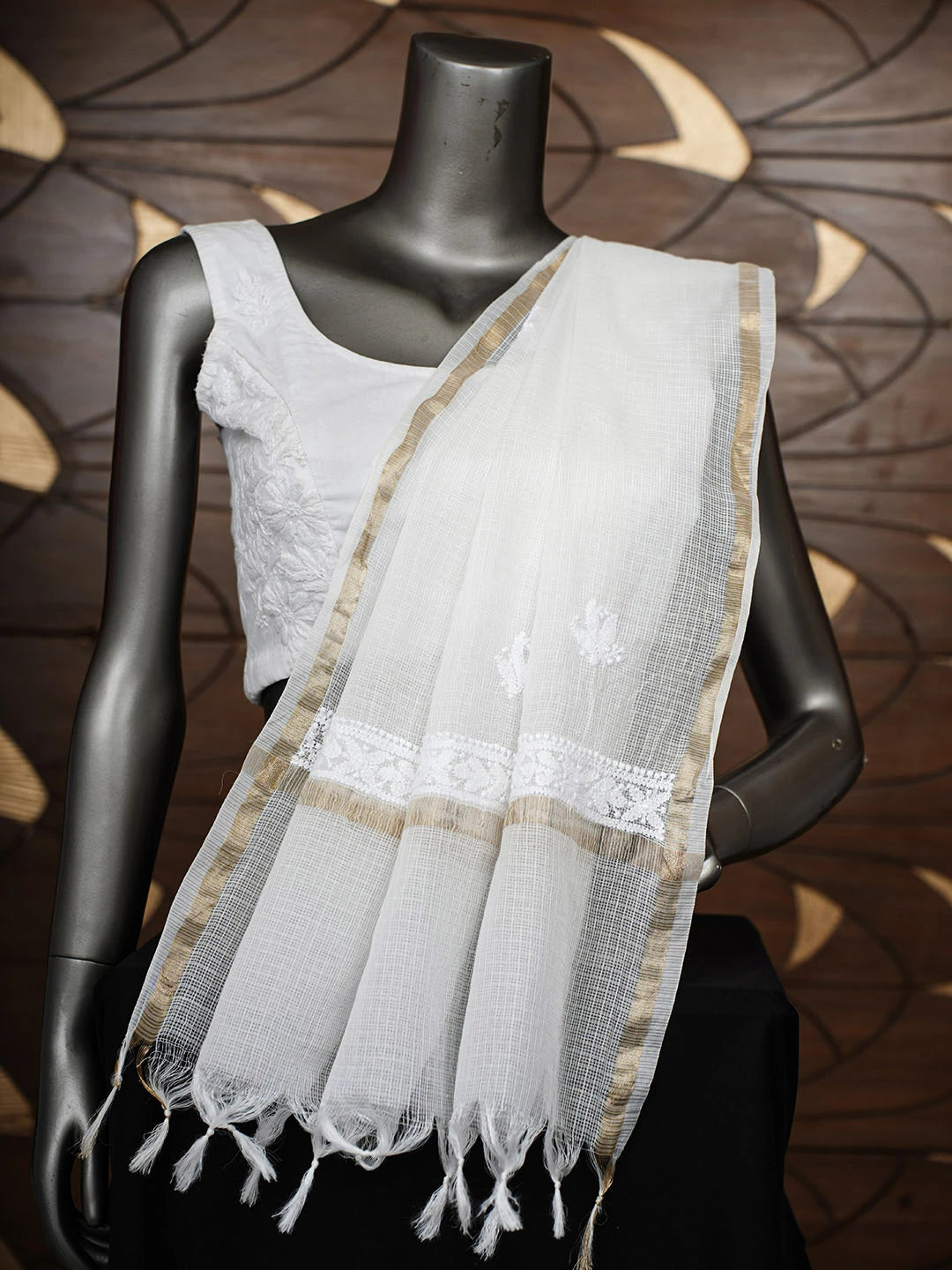 Ada Hand Embroidered White Kota Chanderi Lucknowi Chikankari Dupatta 01A965684