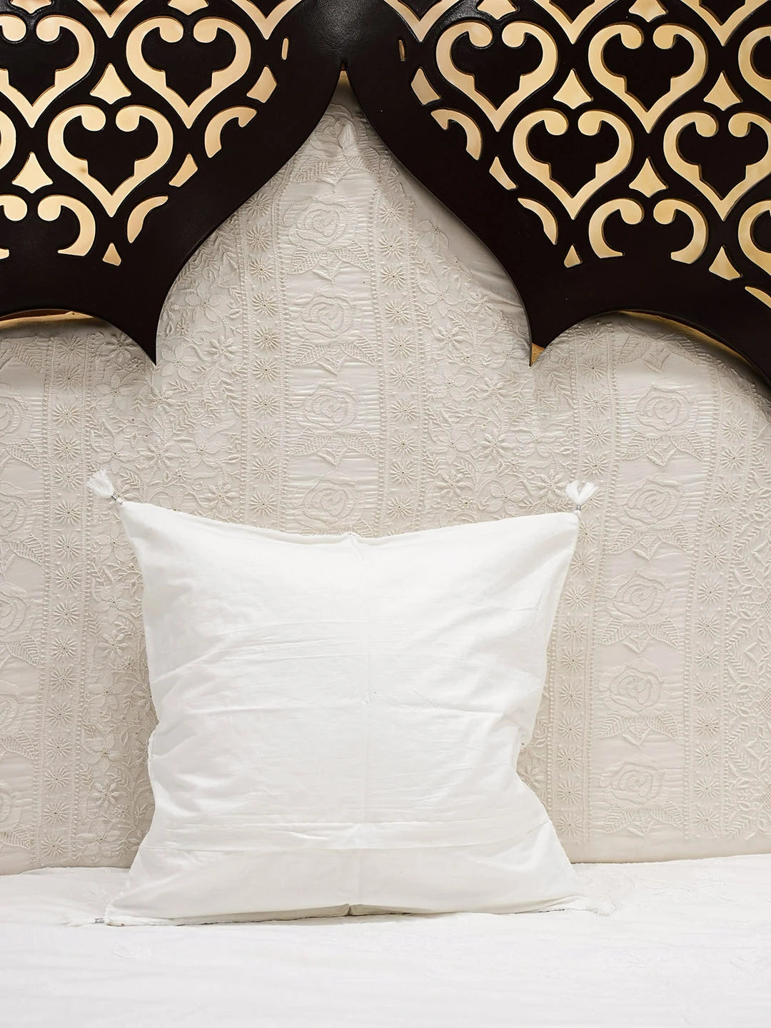 Ada Hand Embroidered White Cotton Lucknowi Chikankari Cushion Cover with Muqaish/Mukaish Work 01A586185