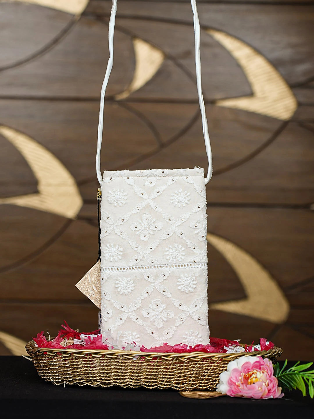 Ada Hand Embroidered White Viscose Georgette Lucknowi Chikankari Mobile Cover With Muqaish /Mukaish Work 01A895535