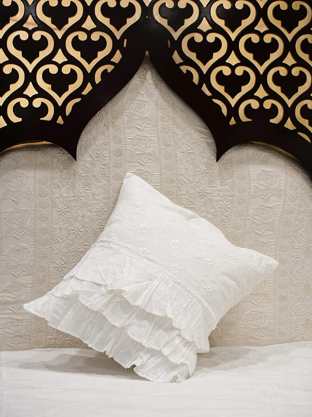 Ada Hand Embroidered White Cotton Lucknowi Chikankari Cushion Cover 01A730459