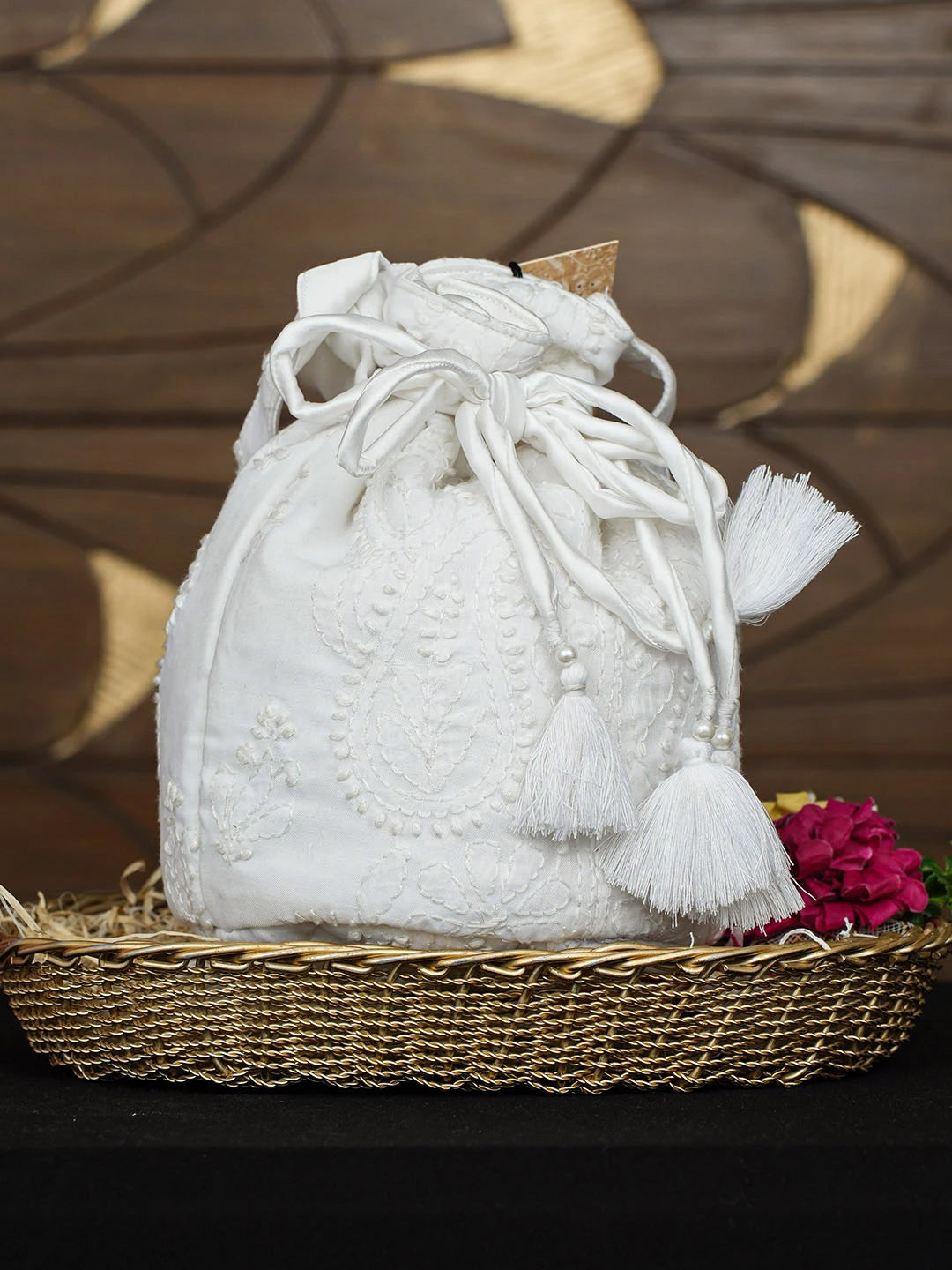 Ada Hand Embroidered White Cotton Lucknowi Chikankari Potli Bag 01A977992