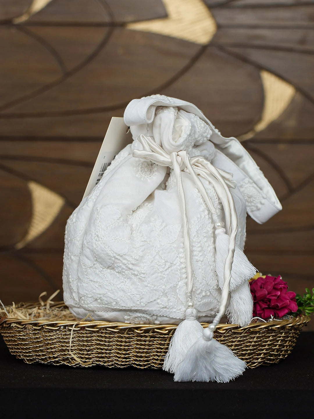 Ada Hand Embroidered White Cotton Lucknowi Chikankari Potli Bag 01A977991