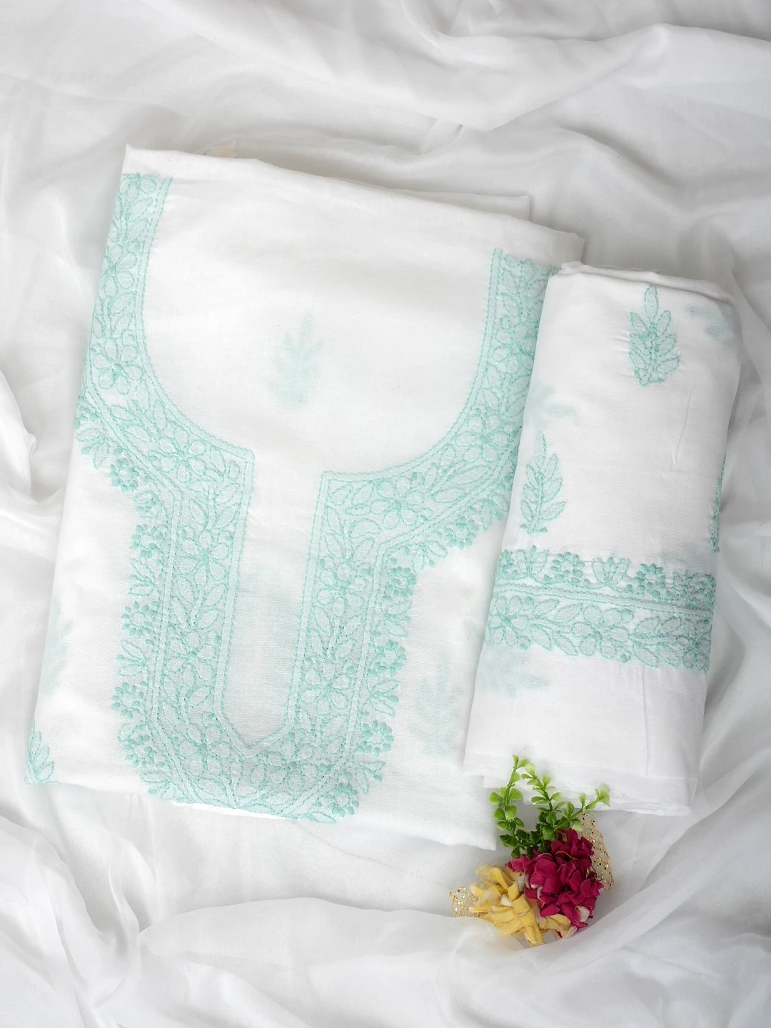 Ada Hand Embroidered White Cotton Lucknowi Chikankari Unstitched Suit Piece With Chiffon Dupatta 01A981781