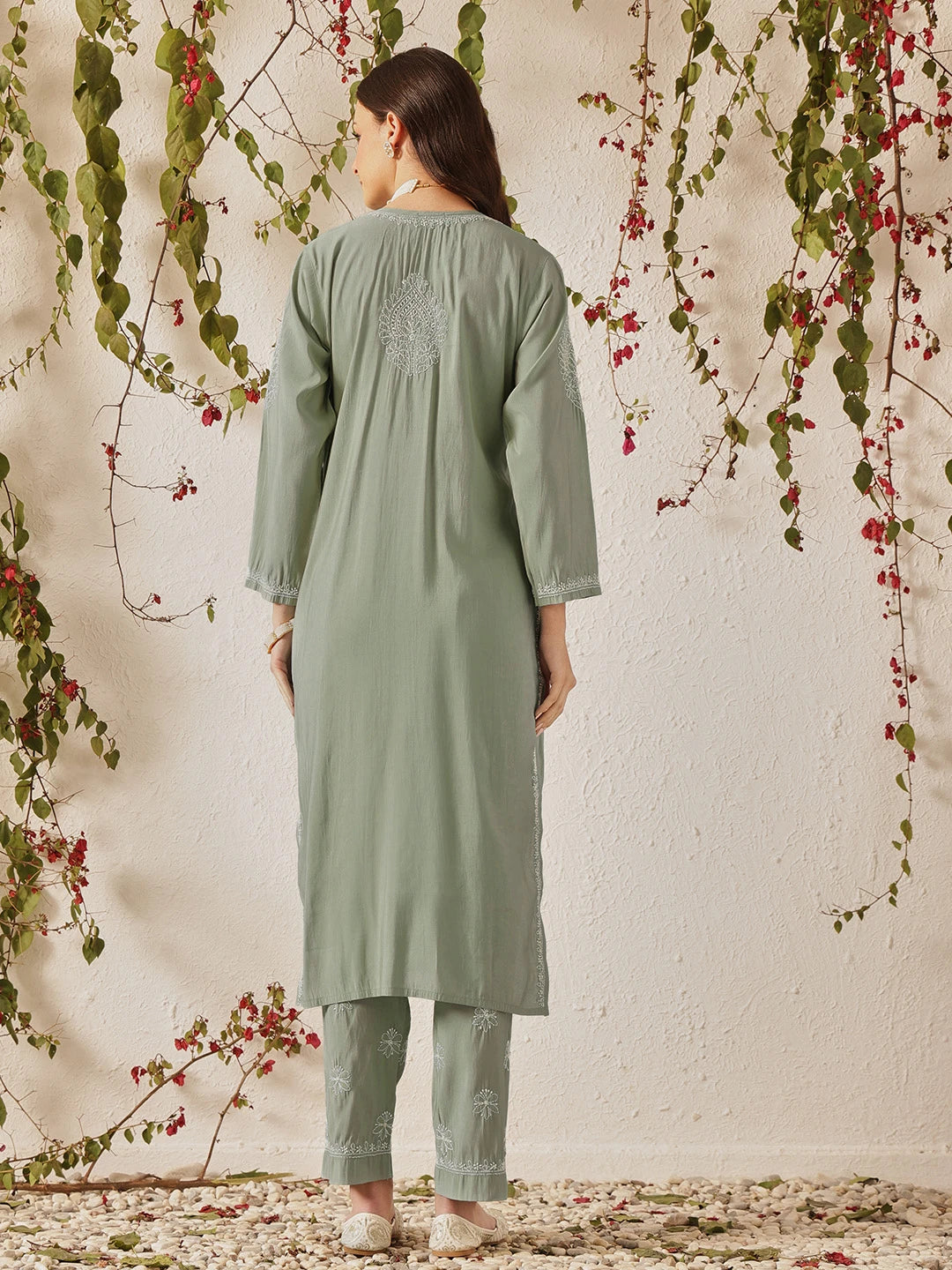 Ada Hand Embroidered Green Chanderi Lucknowi Chikankari Co-Ord Set A811382