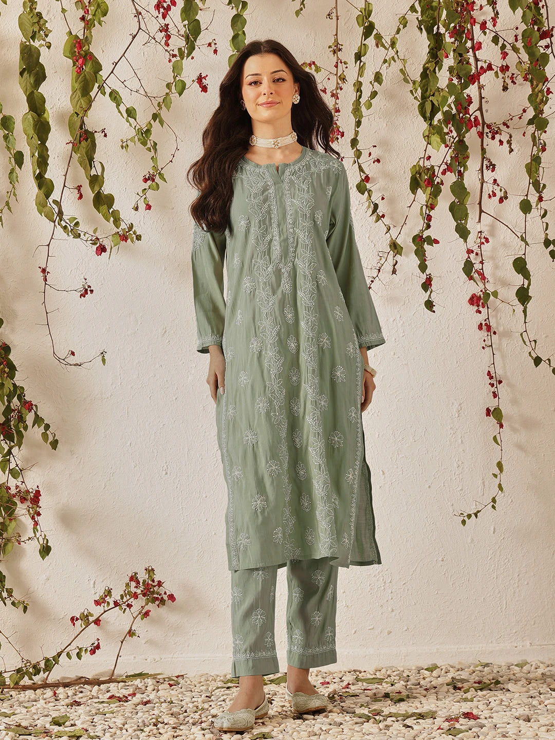 Ada Hand Embroidered Green Chanderi Lucknowi Chikankari Co-Ord Set A811382