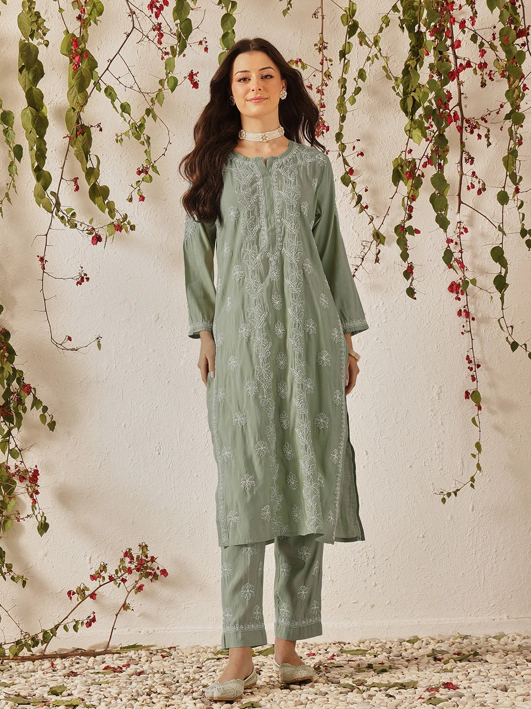 Ada Hand Embroidered Green Chanderi Lucknowi Chikankari Co-Ord Set A811382