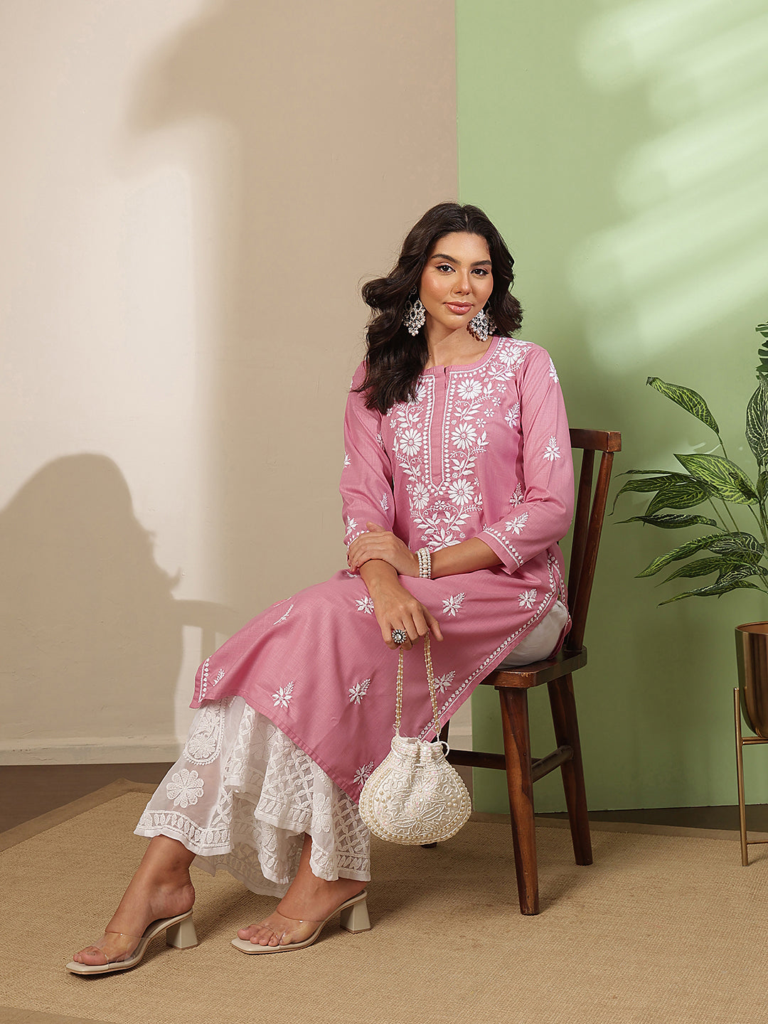 Ada Hand Embroidered Onion Pink Cotton Lucknow Chikankari Kurta A411817
