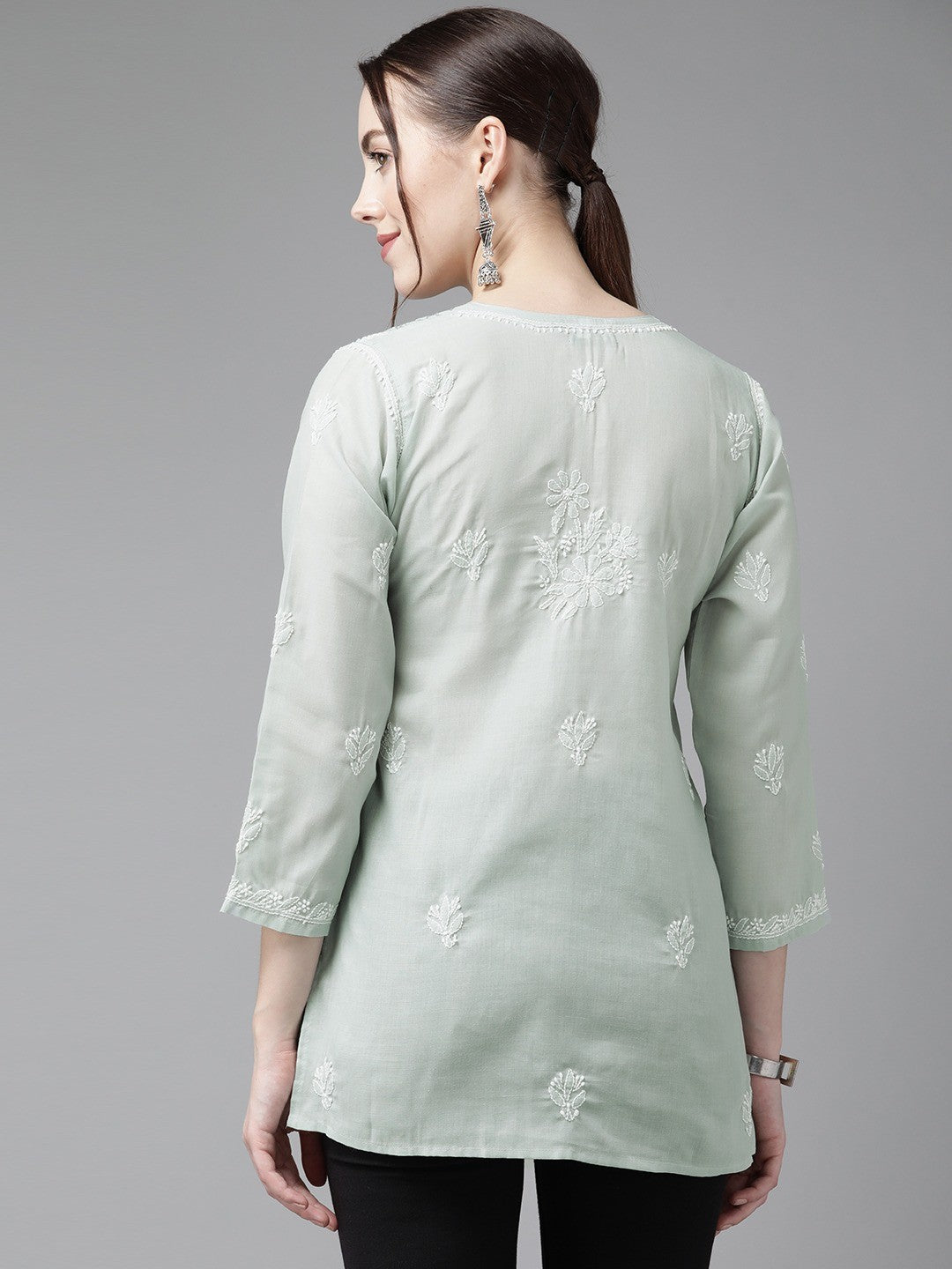 Ada Hand Embroidered Grey Cotton Lucknowi Chikankari Kurti A911216