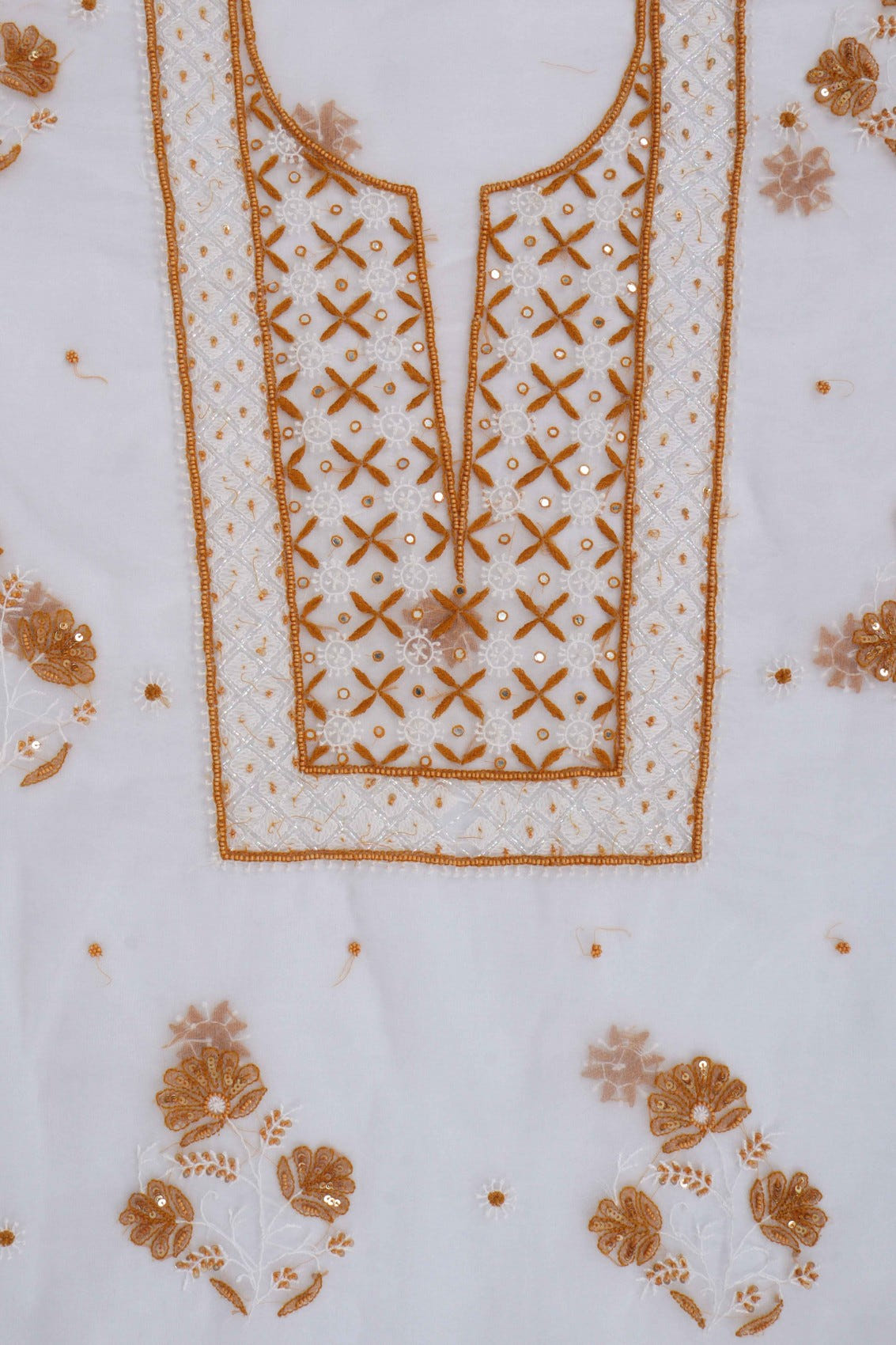 Ada Hand Embroidered White Organza Lucknowi Chikankari Unstitched Kurta Dupatta Set With Pearl Work 01A91594