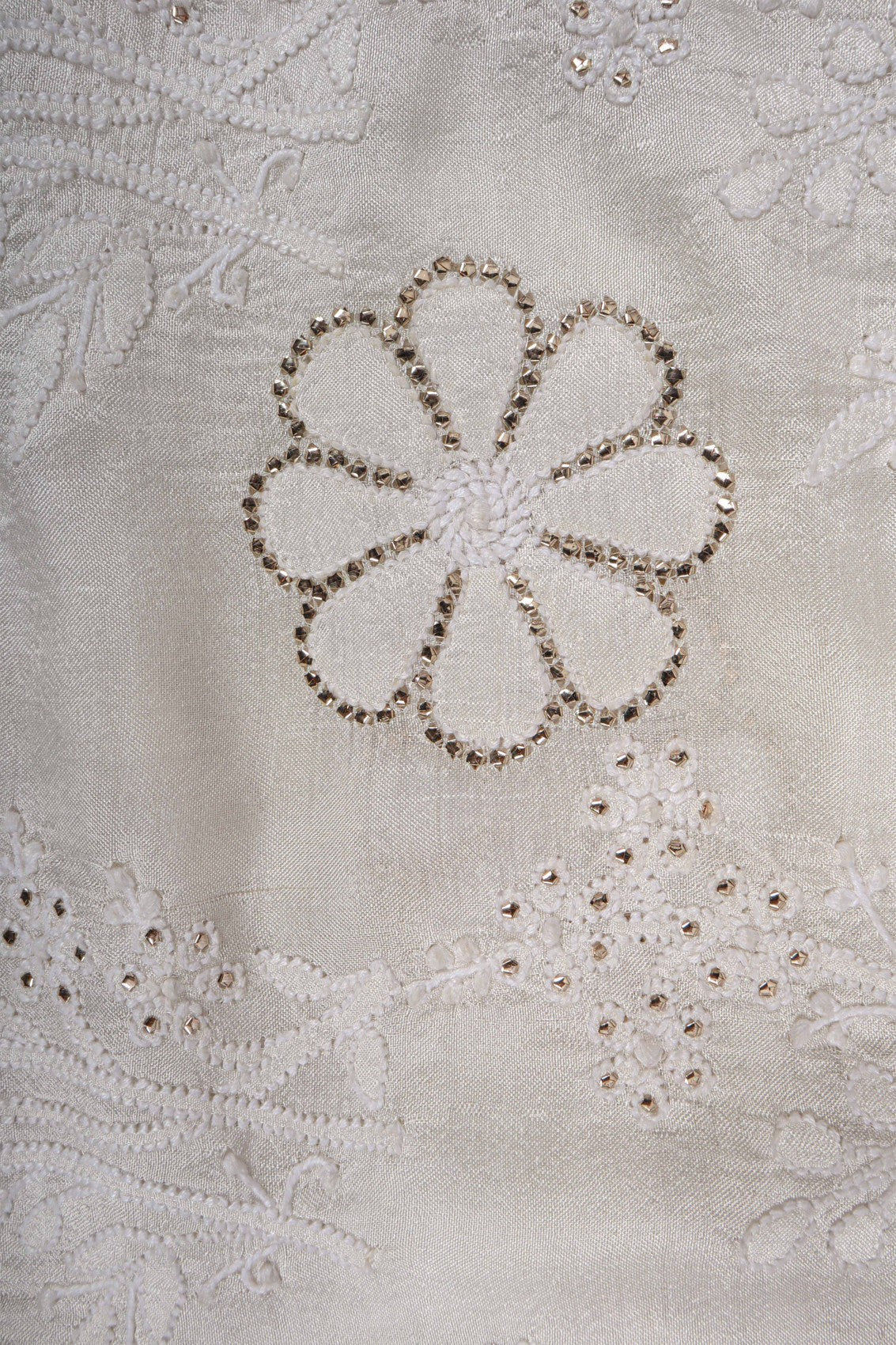 Ada Hand Embroidered White Chanderi Lucknowi Chikankari Dupatta With Muqaish Work 01A124736