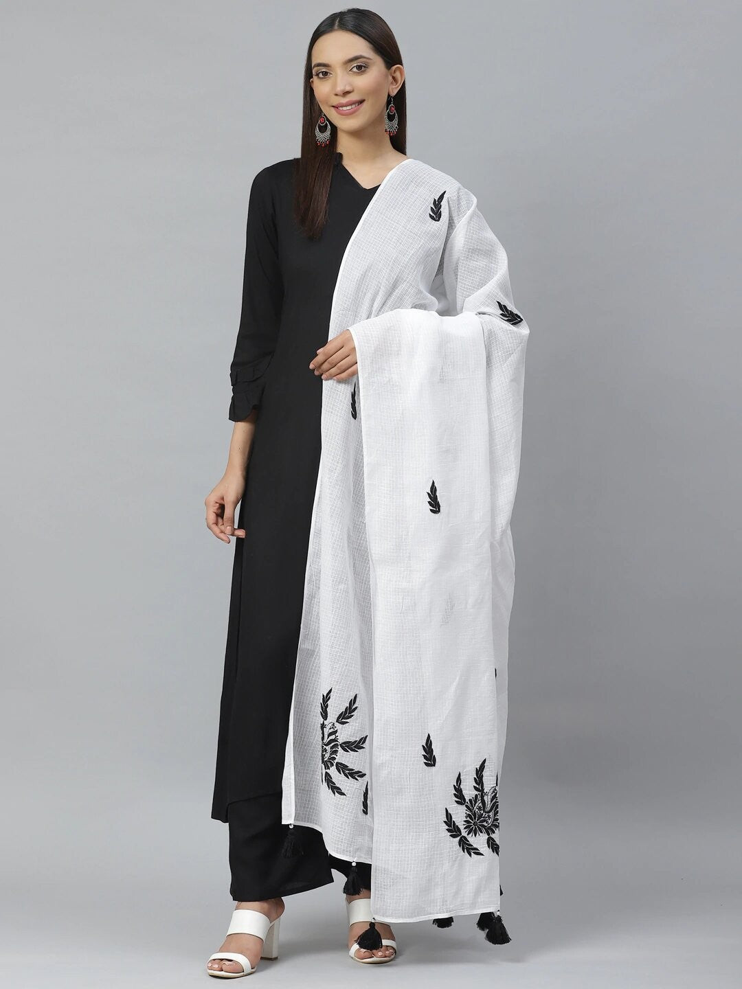 Ada Hand Embroidered White Kota Lucknowi Chikankari Dupatta A511112