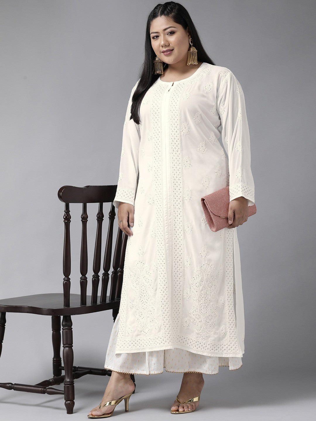 Ada Hand Embroidered White Georgette Lucknowi Chikankari Straight Kurta with Muqaish Work A100580