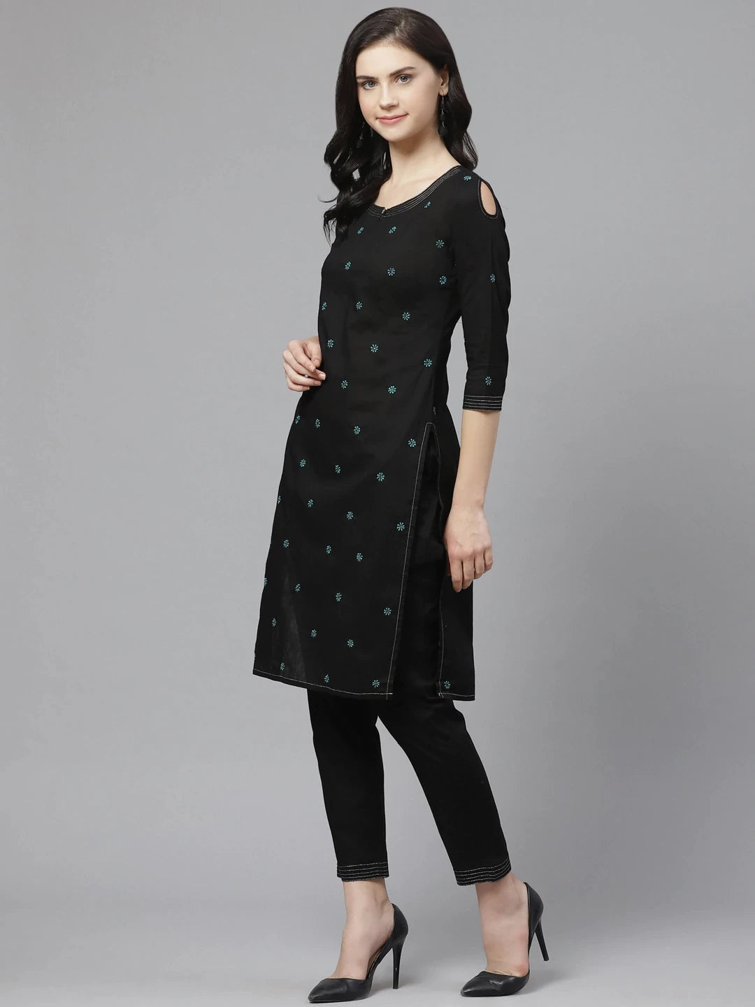 Ada Hand Embroidered Black Cotton Lucknowi Chikankari Straight Kurta/Trouser Set With Muqaish Work A100559