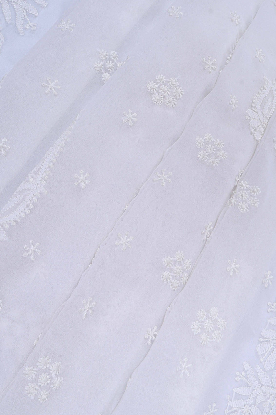 Ada Hand Embroidered White Georgette Lucknowi Chikankari Saree With Blouse A170290