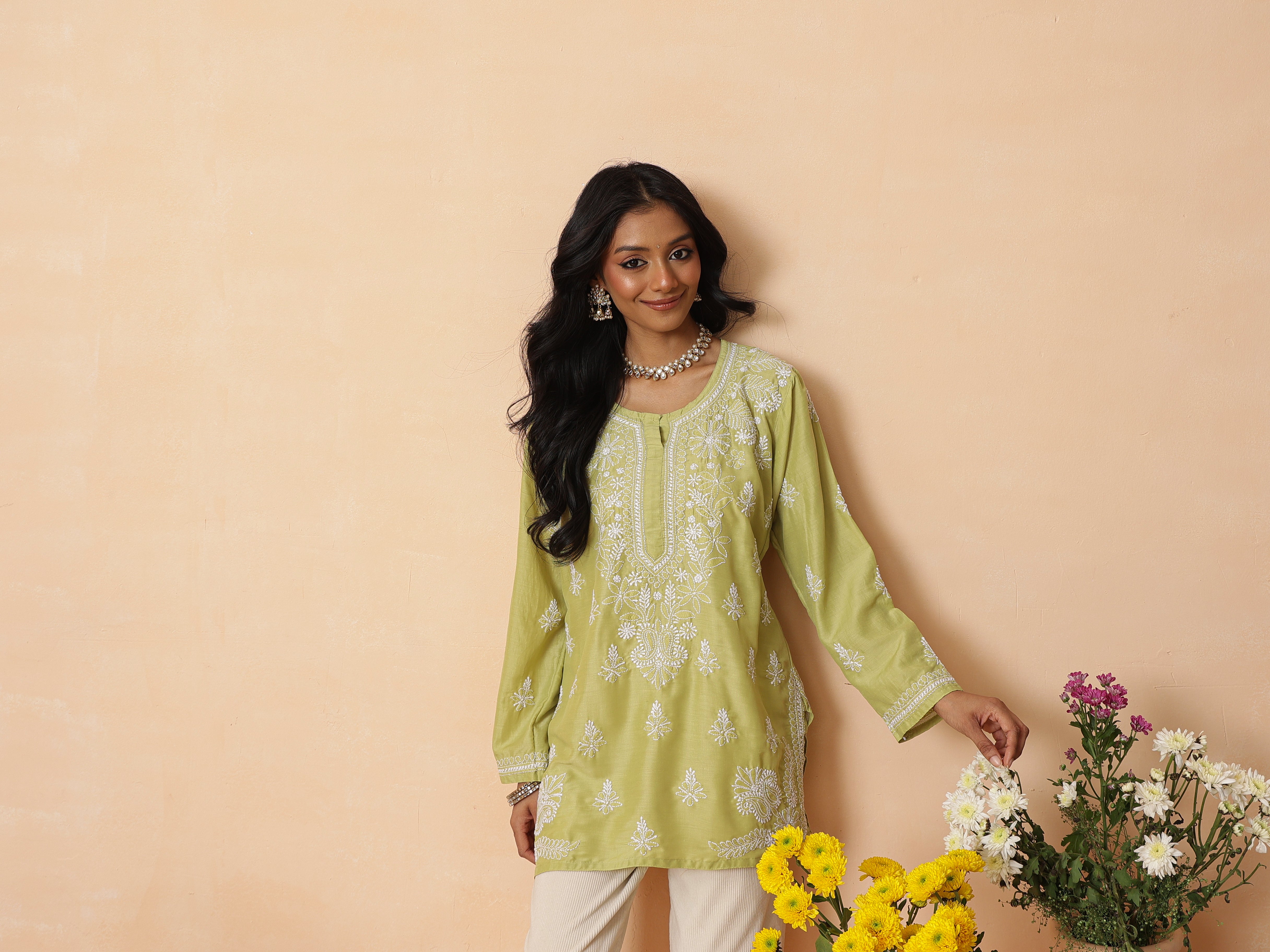 Ada Hand Embroidered Green Muslin Lucknowi Chikankari Short Kurti A911582