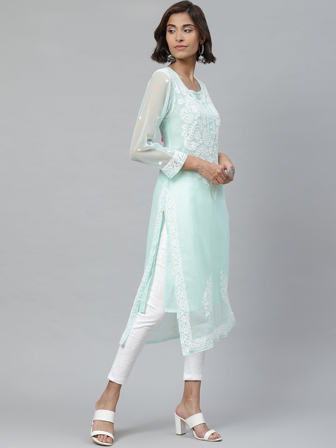 Ada Hand Embroidered Sea Green And White Georgette Lucknowi Chikankari Kurta Set with Slip A100540