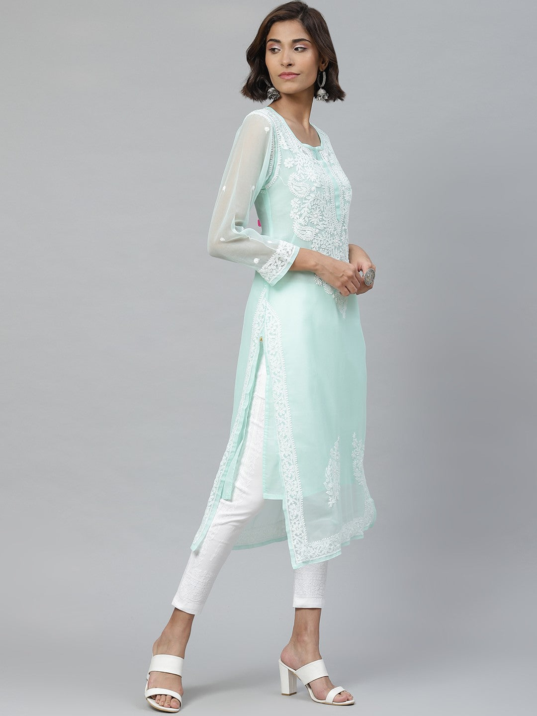 Ada Hand Embroidered Sea Green And White Georgette Lucknowi Chikankari Kurta Set with Slip A100540